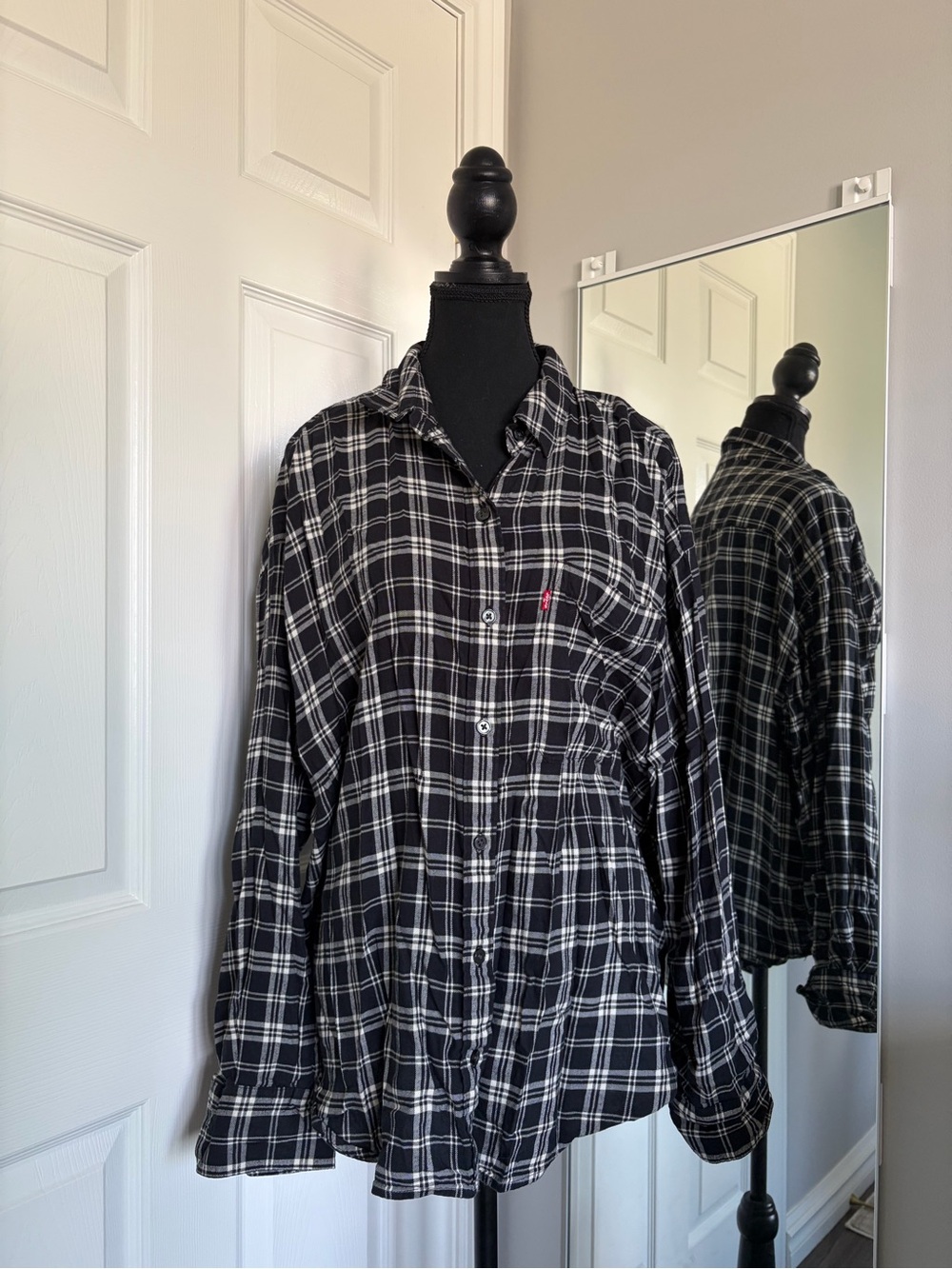 Levi's Black and White Plaid Button-Down Shirt